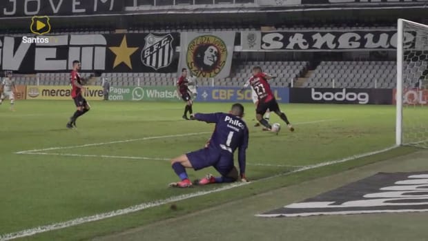 Santos beat Athletico-PR at Vila Belmiro